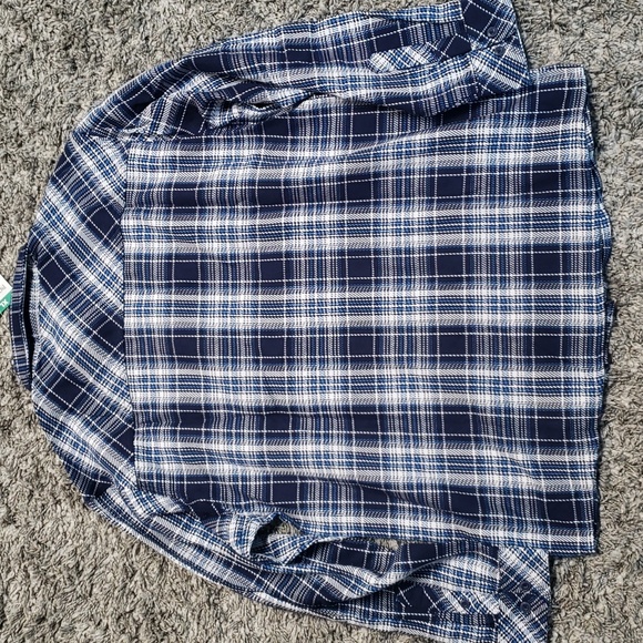 NWT Pacific Trail button up in size XL - Picture 6 of 6